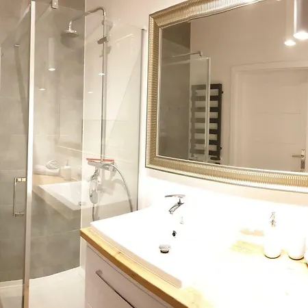 Sloneczna Letnica Apartmán *